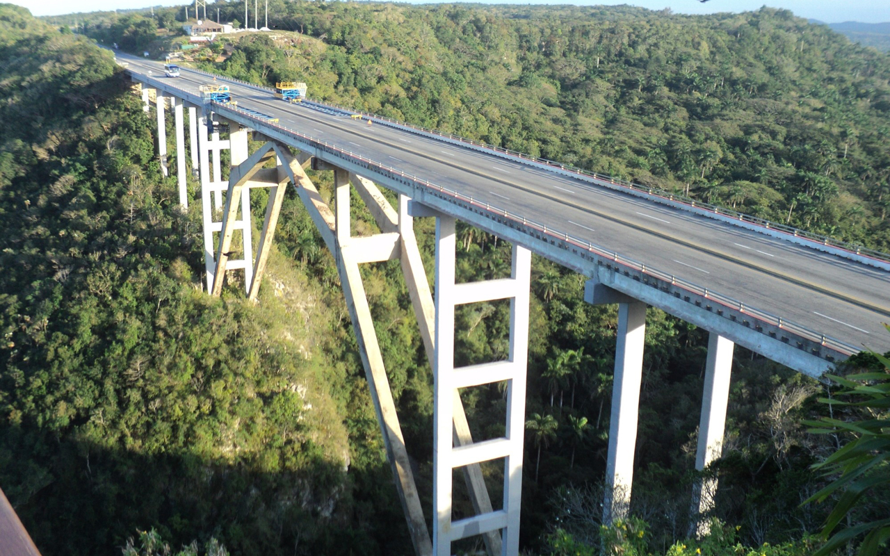 Civil-and-seismic-engineering-bridge